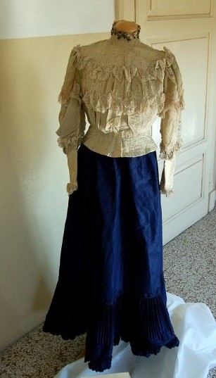 completo da passeggio gonna in taffetas plisee fine 1800