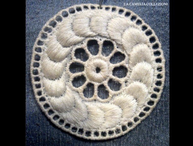 pizzo-san-gallo-meccanico-seampler-la-camelia-collezioni