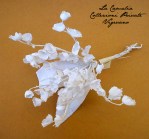 fiori di stoffa decorativi per abiti e cappelli – “La Camelia Collezioni”