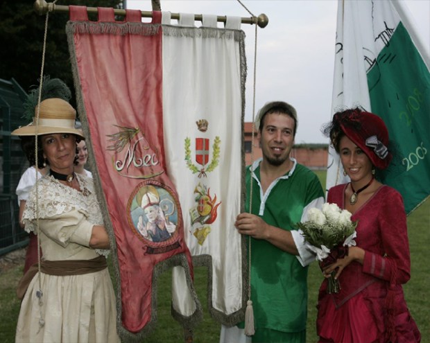 palio di mede 2011 - abiti e accessori "La Camelia Collezioni"