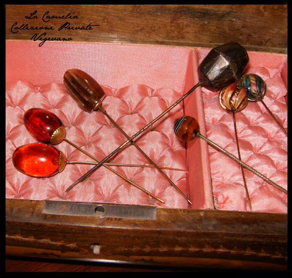 spilloni da donna - "La Camelia" Collezioni Private spilloni da donna - "La Camelia" Collezioni Private