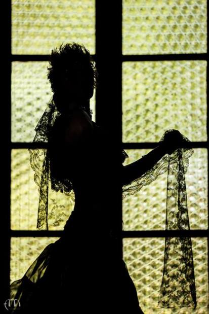 trina ad ago bruges fine 700