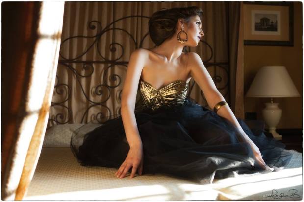 gonna in tulle nero e corpetto gold - la camelia collezioni