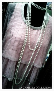 vestito moda anni 20 lungo colore rosa con jaiss - la camelia collezioni