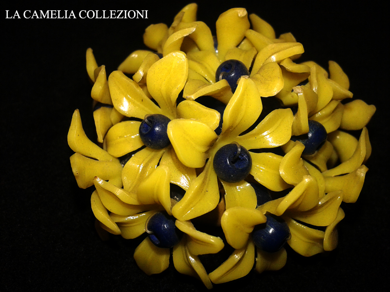 applicazioni per borsette e vestiti anni 60 - fiore giallo - la camelia collezioni