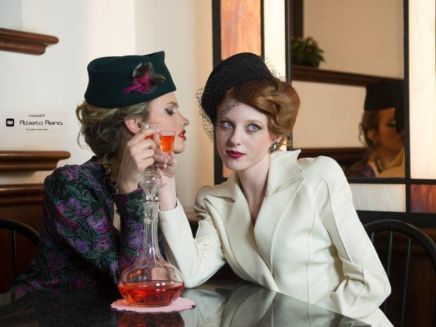 cappelli in panno e cappelli con veletta - la camelia collezioni