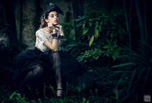 gonna tulle nera a più strati con corpetto in pizzo e accessori - la camelia collezioni