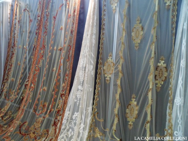 tende in tulle con dettagli in velluto - 01 - la camelia collezioni