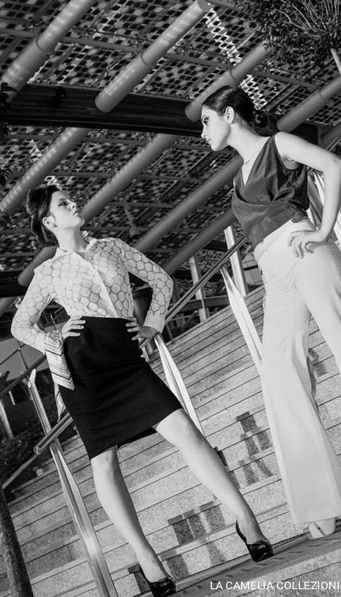 Lady's suit-divise-donna in carriera