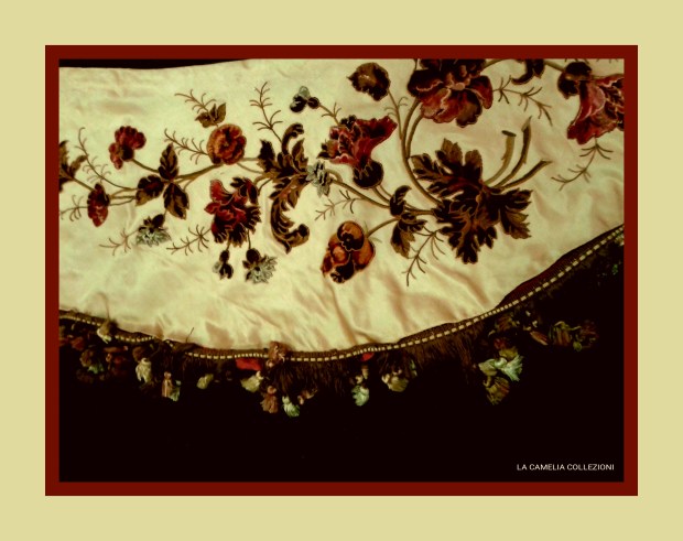 Mantovana raso di seta e ramages-la camelia collezioni